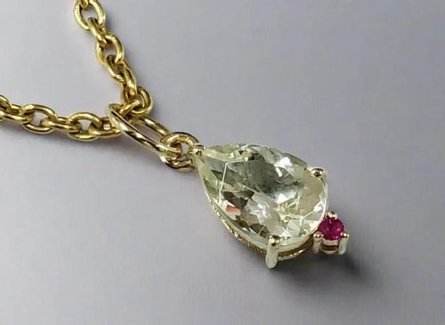 14k Gold Aquamarine Pendant With Ruby Stones - K Jewelry Accessories