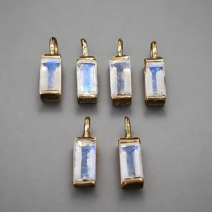 14k Gold Baguette Rainbow Moonstone Charm - K Jewelry Accessories
