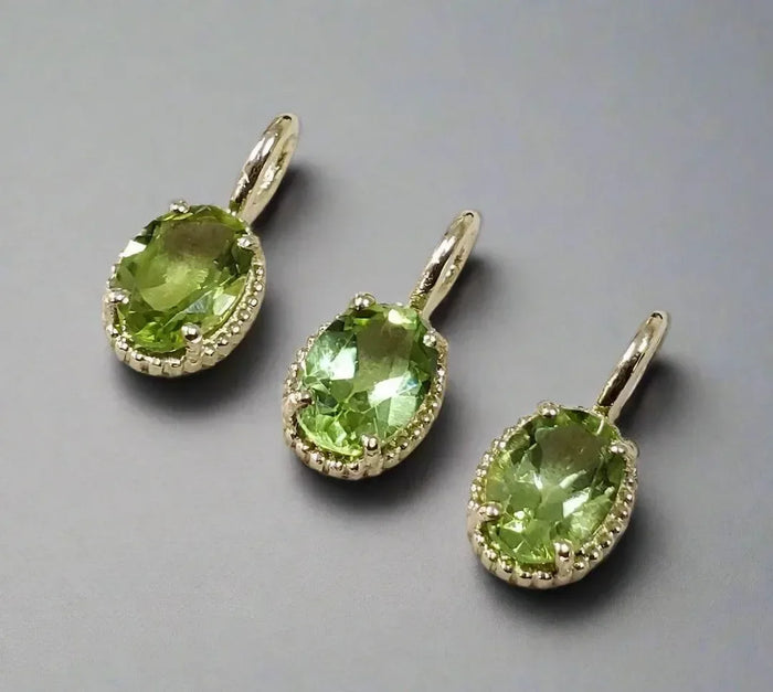 14k Gold Handmade Oval Peridot Pendant - K Jewelry Accessories