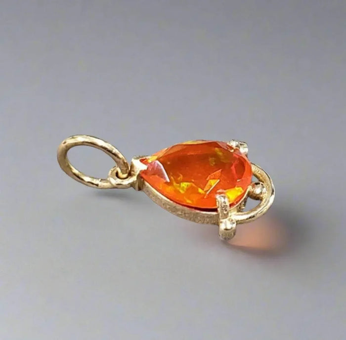 14k Gold Natural Orange Ethiopian Opal Dainty Pendant - K Jewelry Accessories