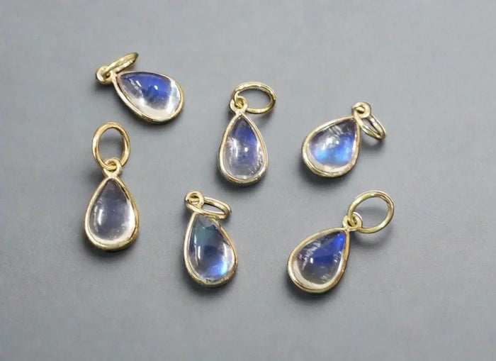 14k Gold Rainbow moonstone Pendant Teardrop Shape - K Jewelry Accessories