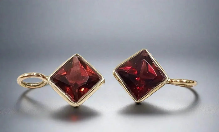 14k Gold Red Garnet Pendant Charm Beautiful for women - K Jewelry Accessories