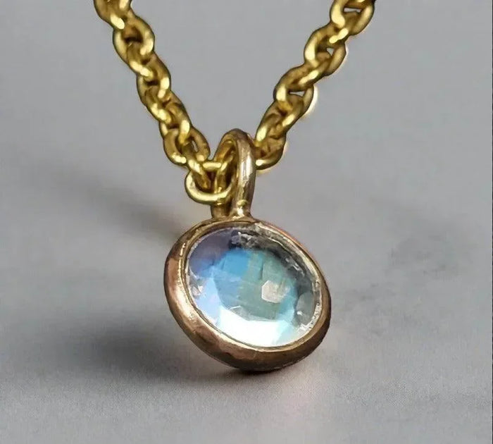 14k Gold Round Blue Rainbow Moonstone Charm - K Jewelry Accessories