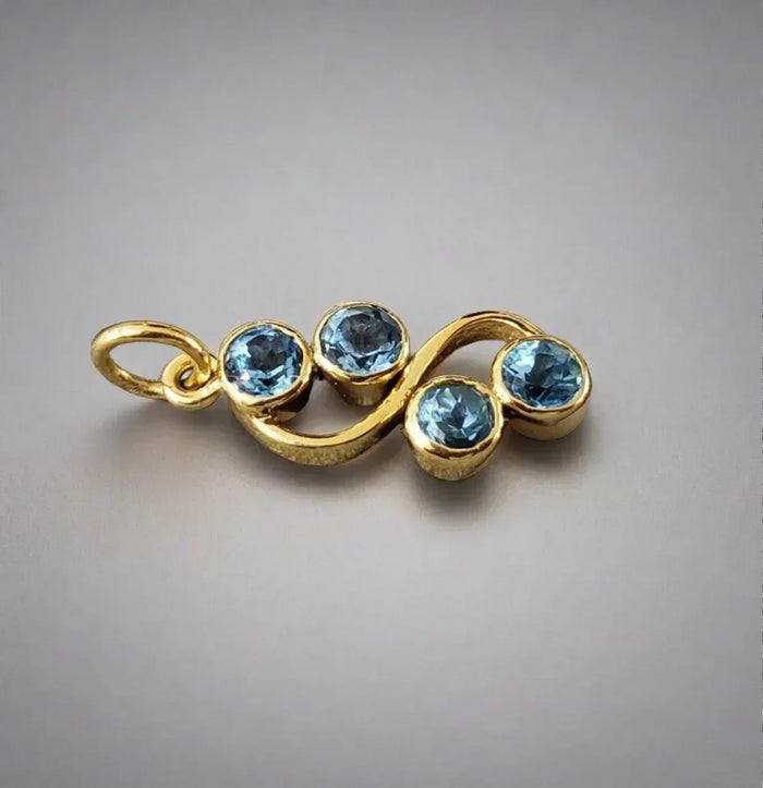 14k Gold Swiss Blue Topaz Pendant Beautiful - K Jewelry Accessories