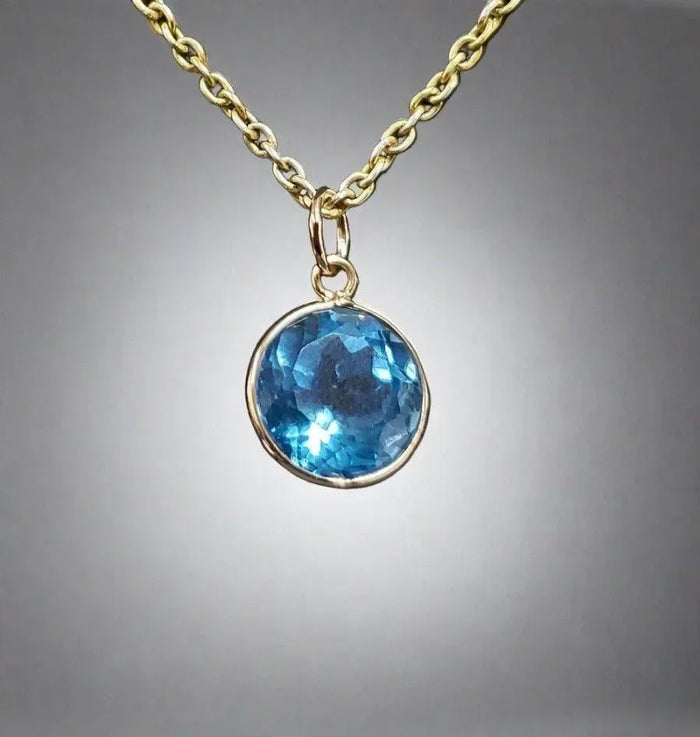 14k Gold Swiss Blue Topaz Pendant Round - K Jewelry Accessories