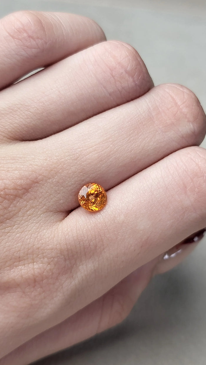1.52 ct. Natural Spessartite Garnet Round Cut - #FG2