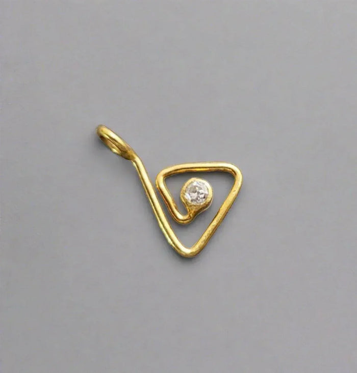 18K Gold Dainty Diamond Charm Pendant Triangle shape - K Jewelry Accessories