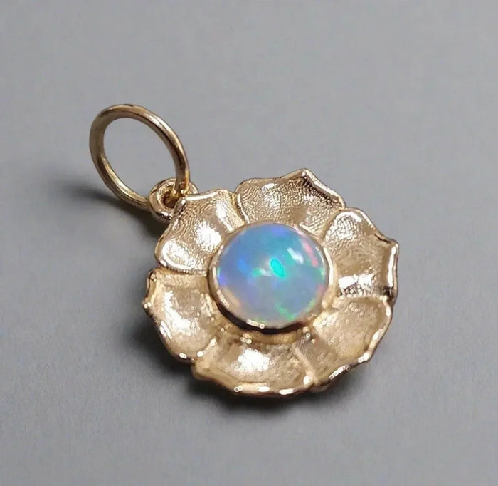 18k Gold Opal Charm Pendant Very Beautiful Floral For Women - K Jewelry Accessories