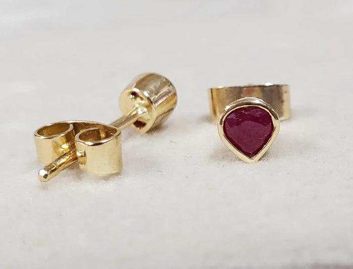 18k Gold Ruby Studs: Uncarved Heart Earrings, Precious Stone - K Jewelry Accessories