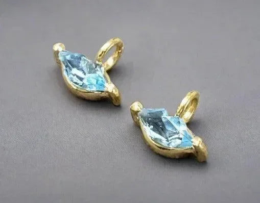 18k Gold Sky Blue Topaz Charm Lip Shape Designer - K Jewelry Accessories