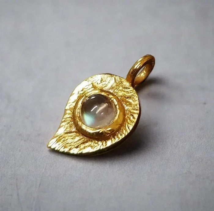 925 Gold Vermeil Rainbow Moonstone Charm mango Shape - K Jewelry Accessories