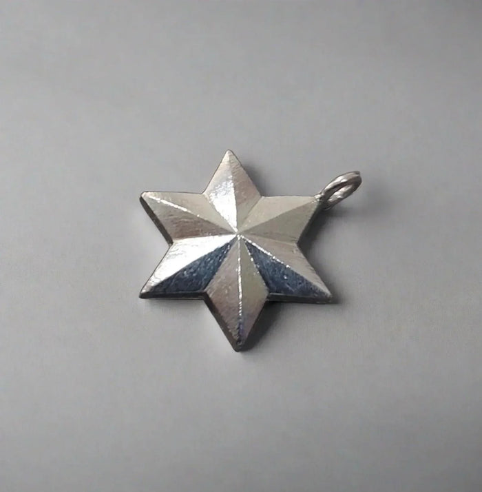 925 Sterling Silver Star Charm – Celestial Elegance - K Jewelry Accessories