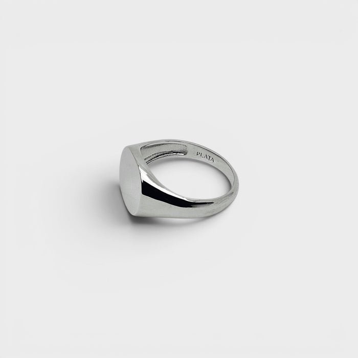 Classic Oval Signet Ring - Monis Anas Jewellers