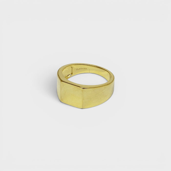 Gold Flat Signet Ring - Monis Anas Jewellers