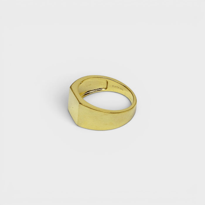 Gold Flat Signet Ring - Monis Anas Jewellers
