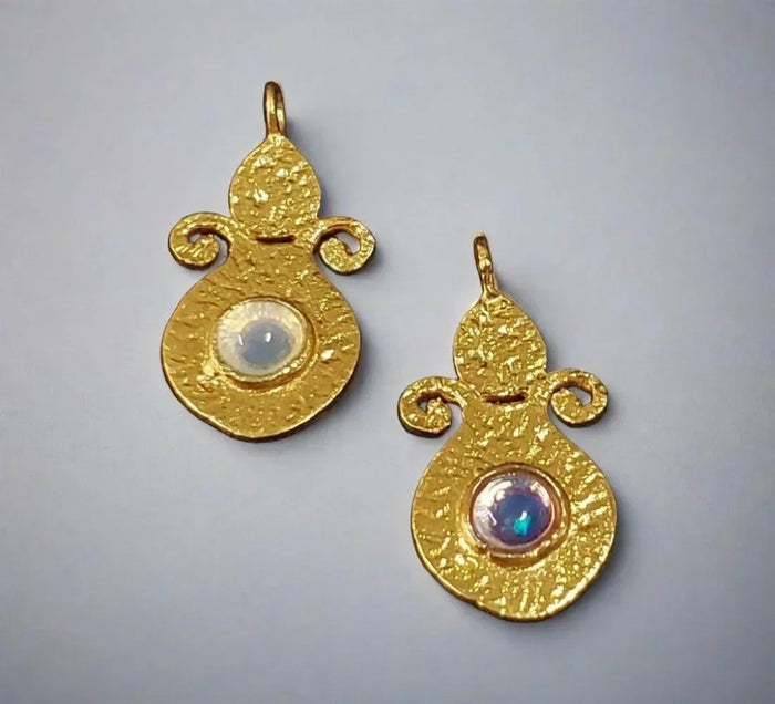 Gold Vermeil Pot design Ethiopian Opal Charm - K Jewelry Accessories