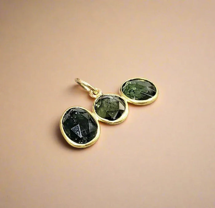 Green Tourmaline 18k Gold Pendant: Rose Cut Bezel Necklace