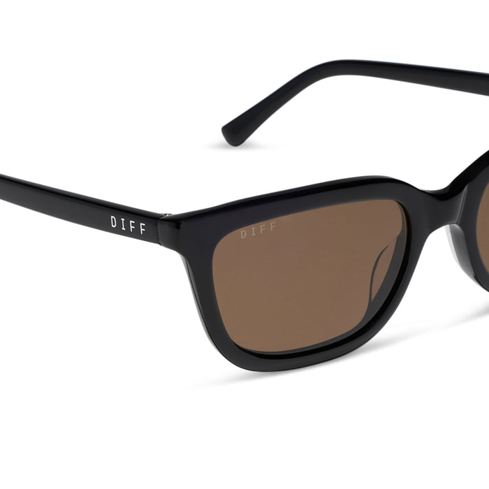 diff eyewear hannah square sunglasses with a black acetate frame and brown polarized lenses detailed view