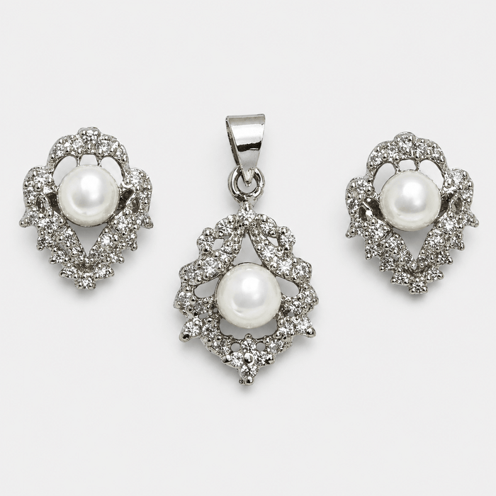 Ivory Halo Set - Monis Anas Jewellers