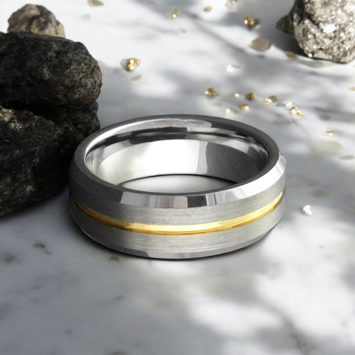 MAESTRO — detail view — men's tungsten carbide wedding ring | Aydins Jewelry