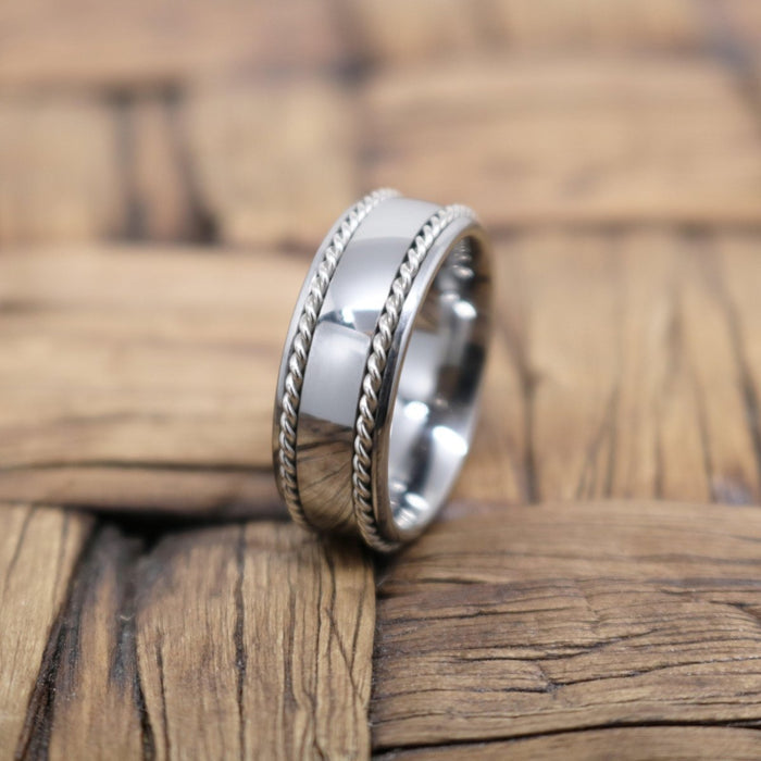 ROPELUX — detail view — men's tungsten carbide wedding ring | Aydins Jewelry