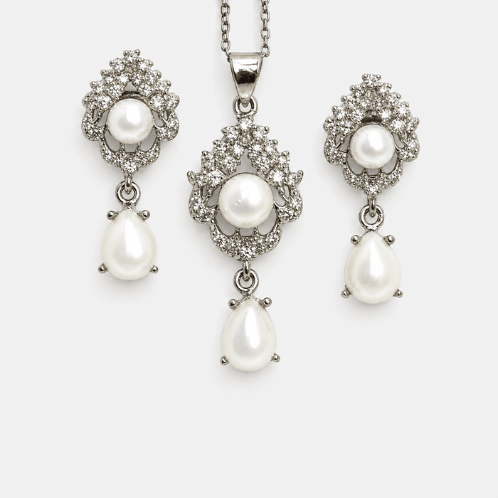 Royal Pearl Drop Set - Monis Anas Jewellers