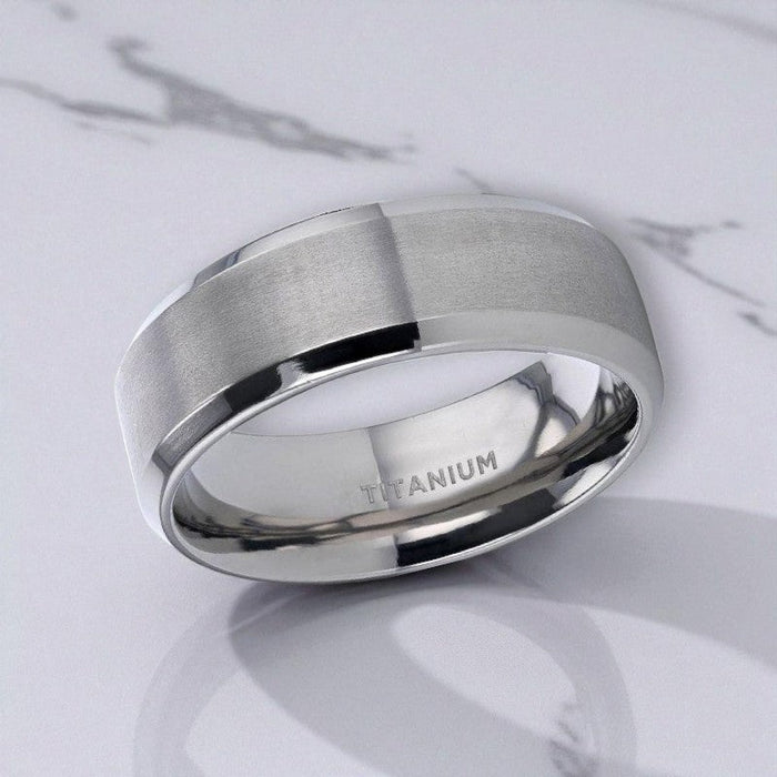 SHIRE Titanium men's wedding band, image 3