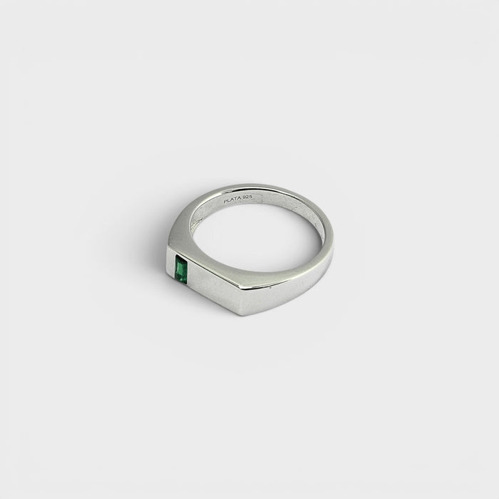 Silver Emerald Ring - Monis Anas Jewellers