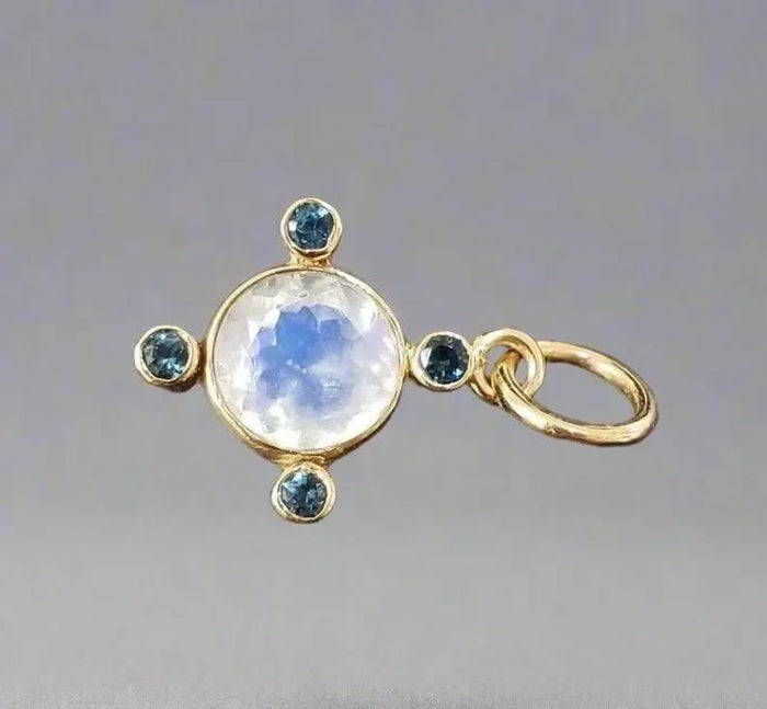Solid Gold London Blue Topaz & Rainbow Moonstone Pendant 14k - K Jewelry Accessories