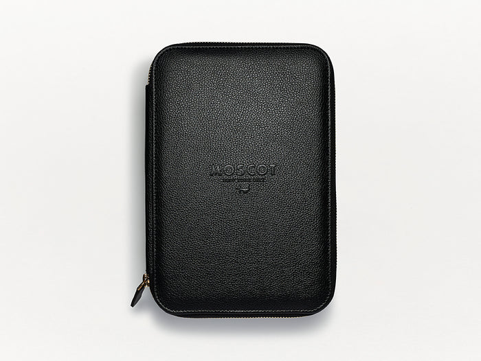 The TRAVEL CASE