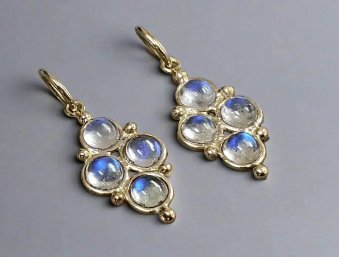Women 14k Gold Dainty Cabochon Rainbow Moonstone Pendant - K Jewelry Accessories